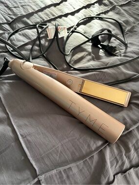 TYME Rose Gold Ceramic Hair Straightener/curler with Gold Plates NWOT